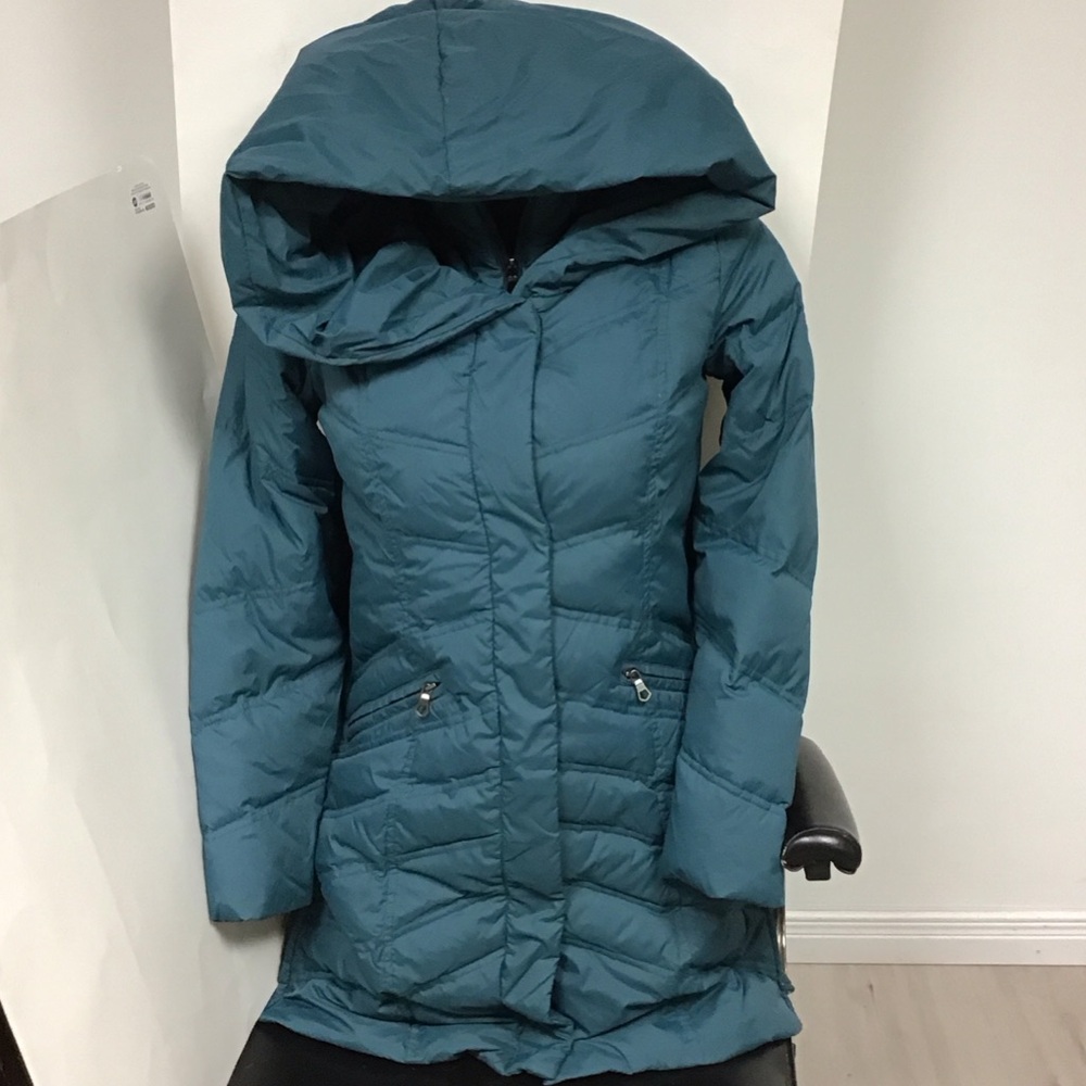 Women's LARRY LEVINE size small Teal Hooded Puffer Coat